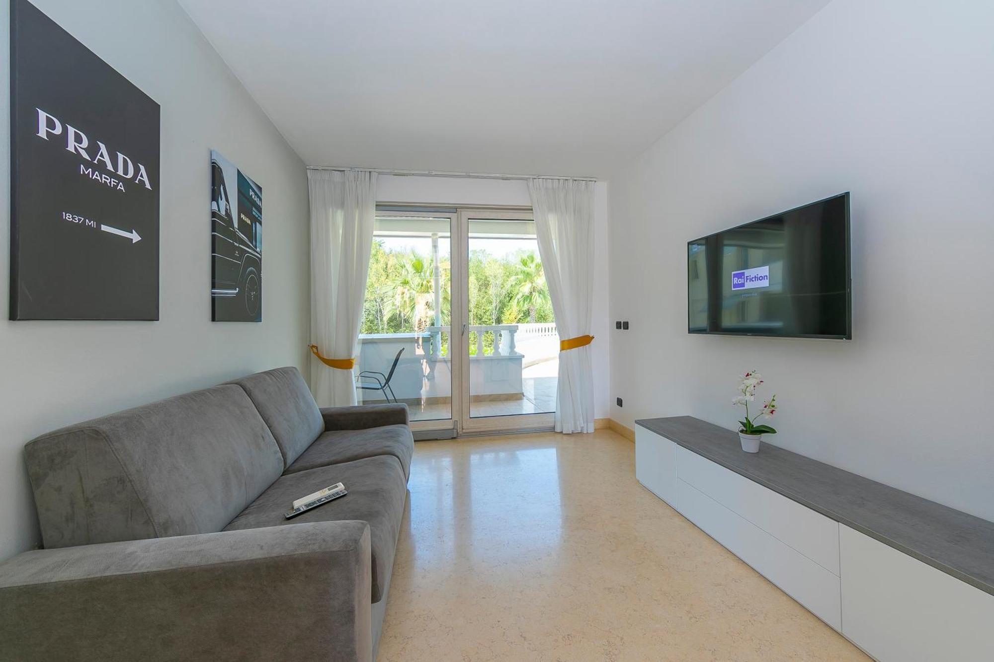 Rivoltella Apt With Pool 600M From Lake - Happy Rentals เดเซนซาโนเดลการ์ดา ภายนอก รูปภาพ